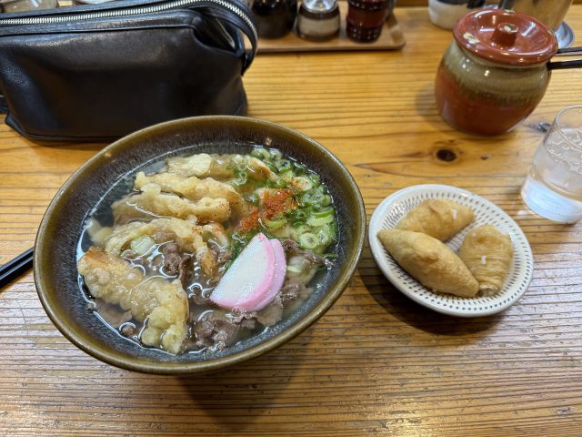 現在の画像に代替テキストがありません。ファイル名: 葉隠うどん１-scaled.jpeg